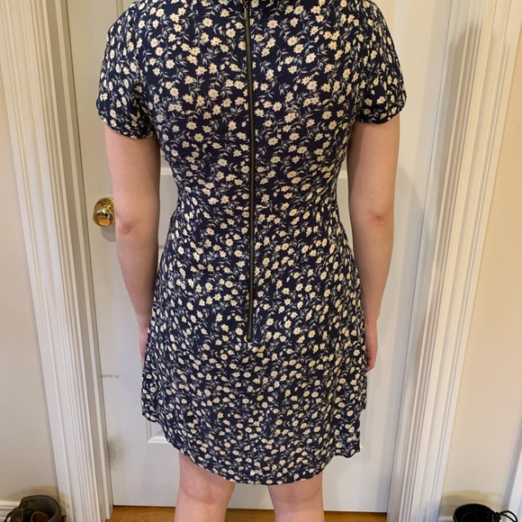 Xhilaration floral dress - Picture 2 of 4